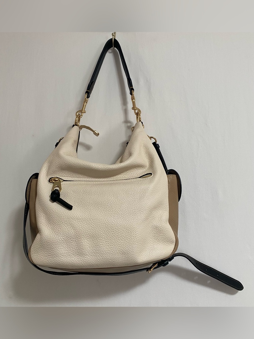Coach Cream and Black Shoulder Bag - Picture 2 of 16